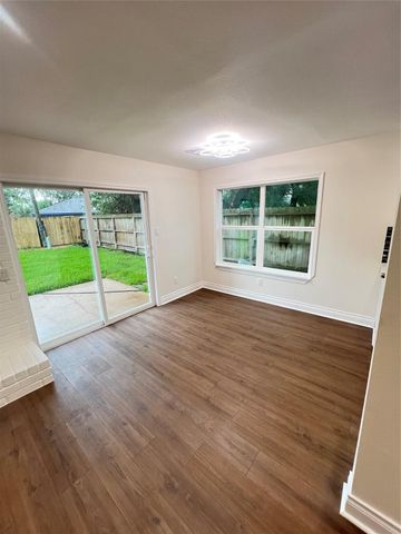 5303 Ingomar Way, Houston, TX 77053