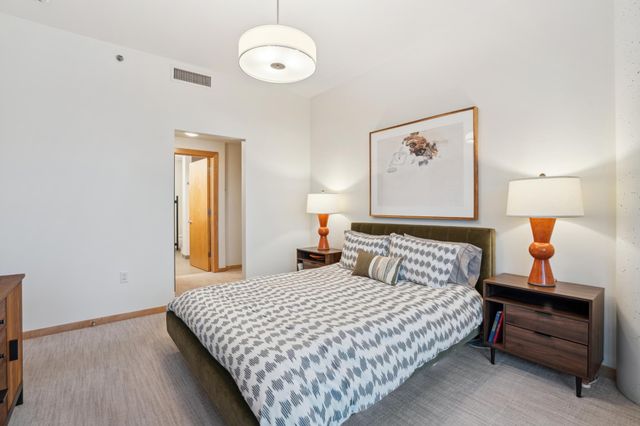 1120 S 2nd Street 408, Minneapolis, MN 55415
