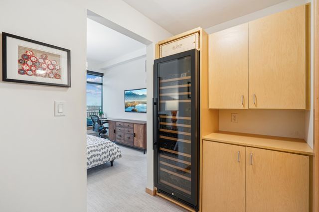 1120 S 2nd Street 408, Minneapolis, MN 55415