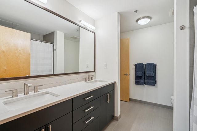 1120 S 2nd Street 408, Minneapolis, MN 55415