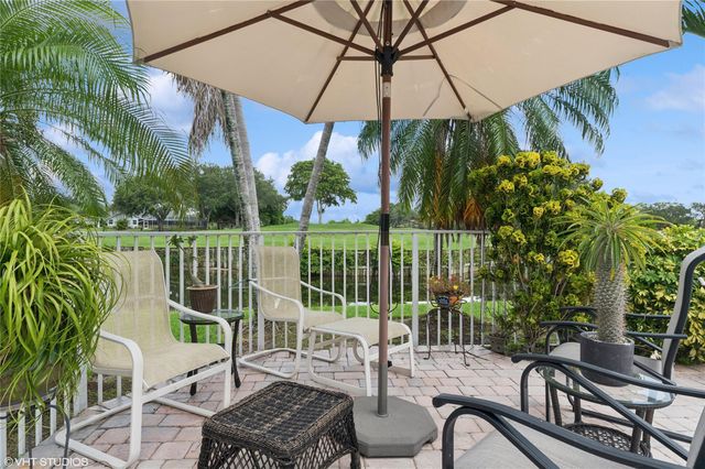 11709 Highland Pl, Coral Springs, FL 33071