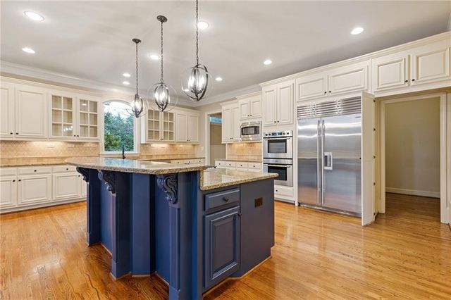 560 Arcaro Drive, Alpharetta, GA 30004