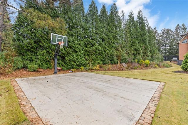 560 Arcaro Drive, Alpharetta, GA 30004