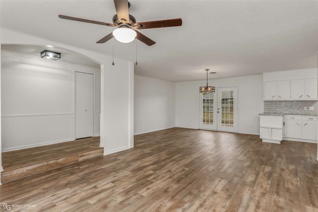 2425 Belmont Boulevard, Bossier City, LA 71111