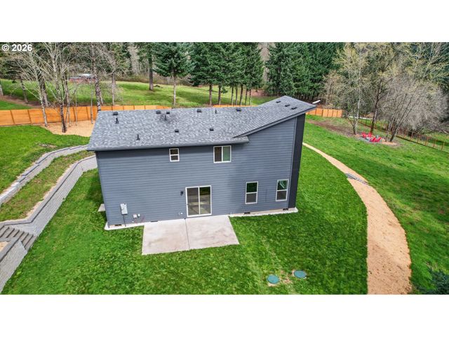 717 Ne 382ND St, La Center, WA 98629