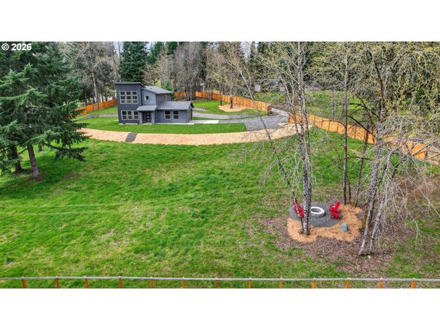 717 Ne 382ND St, La Center, WA 98629