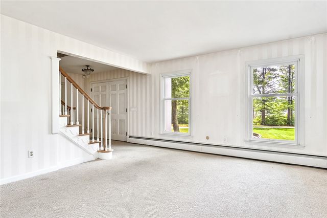 14 Reservoir Avenue, Johnston, RI 02919