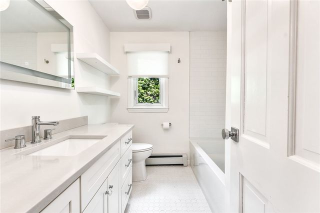 14 Reservoir Avenue, Johnston, RI 02919