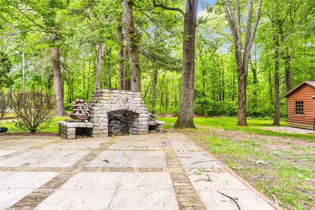 14 Reservoir Avenue, Johnston, RI 02919