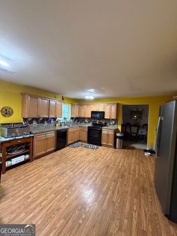 11045 Southwood Drive, Hampton, GA 30228