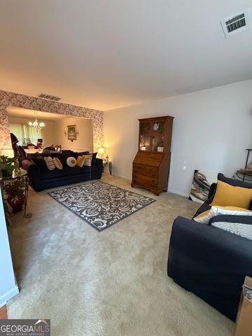 11045 Southwood Drive, Hampton, GA 30228