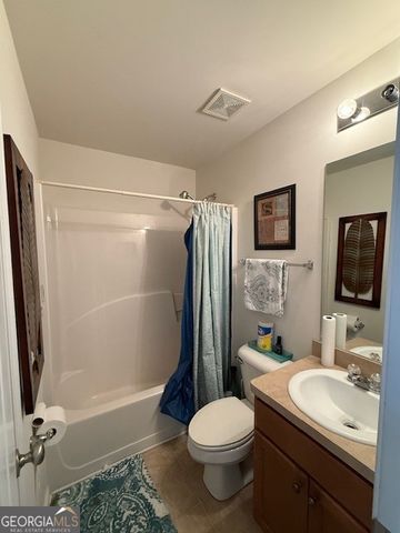 11045 Southwood Drive, Hampton, GA 30228