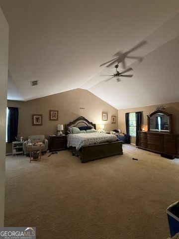 11045 Southwood Drive, Hampton, GA 30228