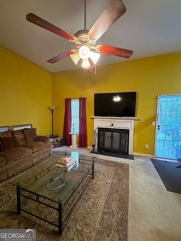 11045 Southwood Drive, Hampton, GA 30228