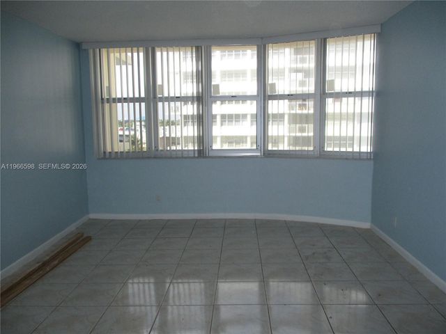 1825 S Ocean Dr 505, Hallandale Beach, FL 33009