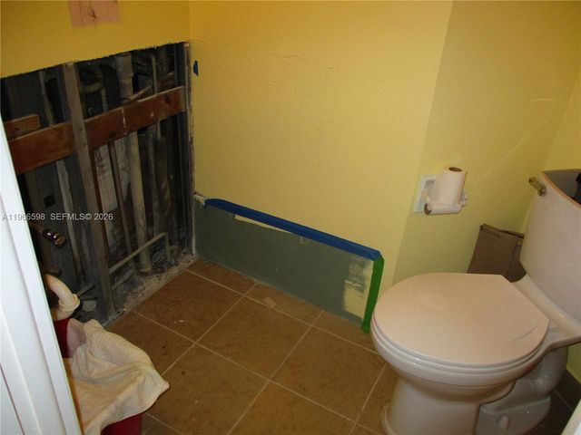 1825 S Ocean Dr 505, Hallandale Beach, FL 33009