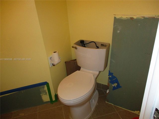 1825 S Ocean Dr 505, Hallandale Beach, FL 33009