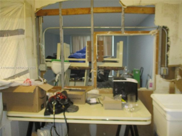 1825 S Ocean Dr 505, Hallandale Beach, FL 33009