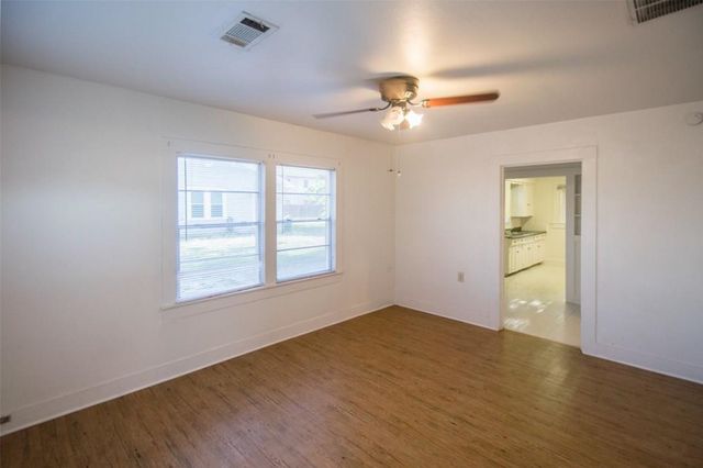 1101 Collier Street, Denton, TX 76201