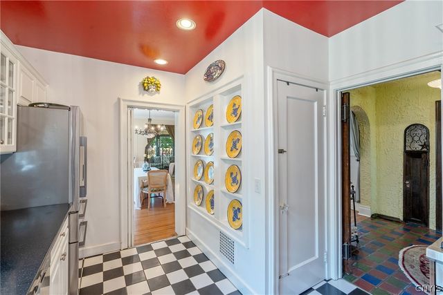 109 Euclid Terrace, Syracuse, NY 13210