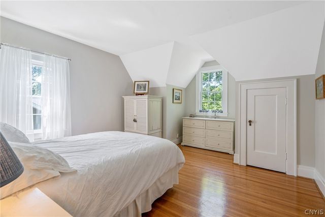 109 Euclid Terrace, Syracuse, NY 13210