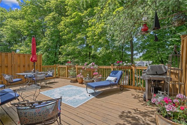 109 Euclid Terrace, Syracuse, NY 13210