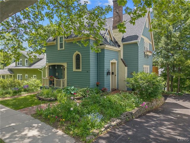 109 Euclid Terrace, Syracuse, NY 13210