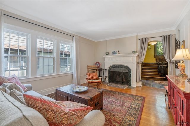 109 Euclid Terrace, Syracuse, NY 13210
