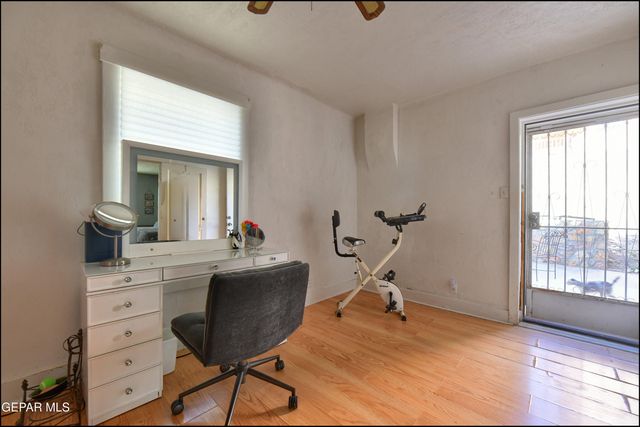 1609 GEORGIA Place, El Paso, TX 79902