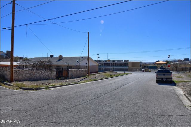 1609 GEORGIA Place, El Paso, TX 79902