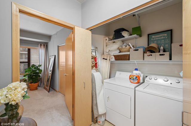 7601 Aldrich Avenue S 215, Richfield, MN 55423