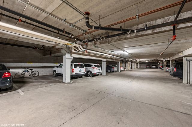 7601 Aldrich Avenue S 215, Richfield, MN 55423