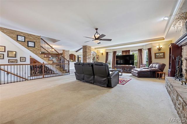 5025 Edinburg Court, Columbia, IL 62236