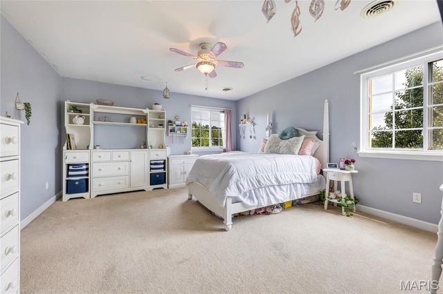 5025 Edinburg Court, Columbia, IL 62236