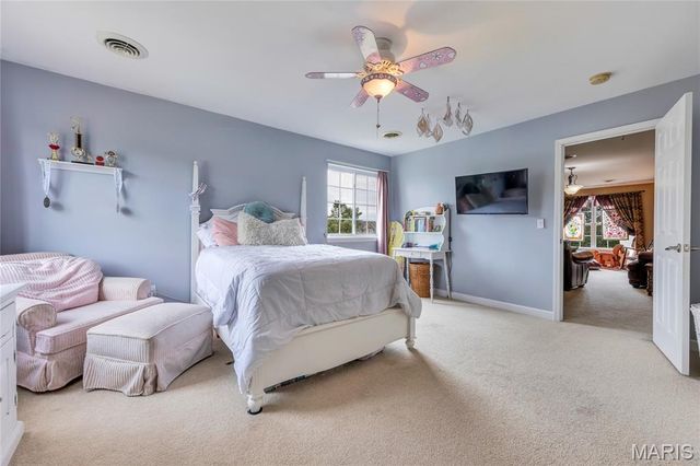 5025 Edinburg Court, Columbia, IL 62236