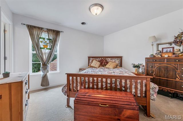 5025 Edinburg Court, Columbia, IL 62236
