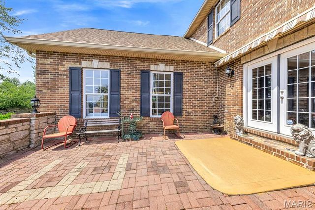 5025 Edinburg Court, Columbia, IL 62236