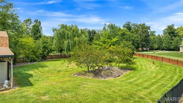 5025 Edinburg Court, Columbia, IL 62236