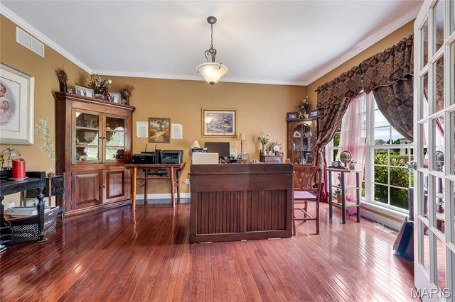 5025 Edinburg Court, Columbia, IL 62236
