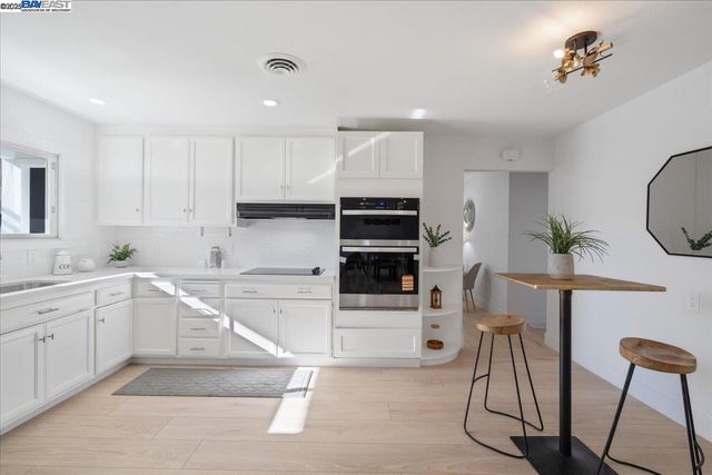 4023 Roland Dr, Concord, CA 94521