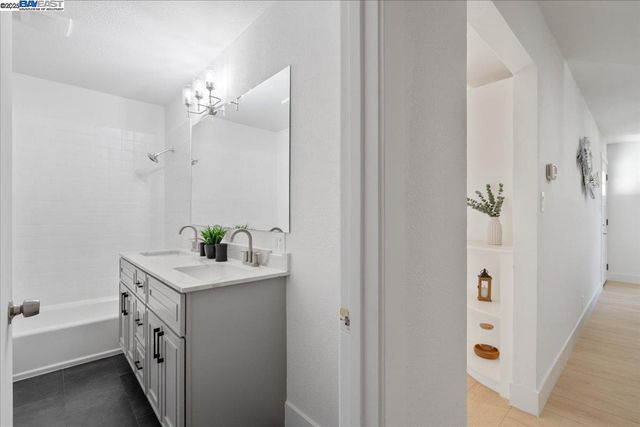 4023 Roland Dr, Concord, CA 94521