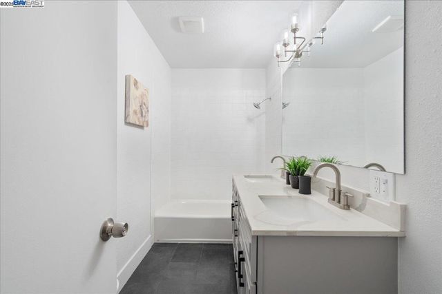 4023 Roland Dr, Concord, CA 94521