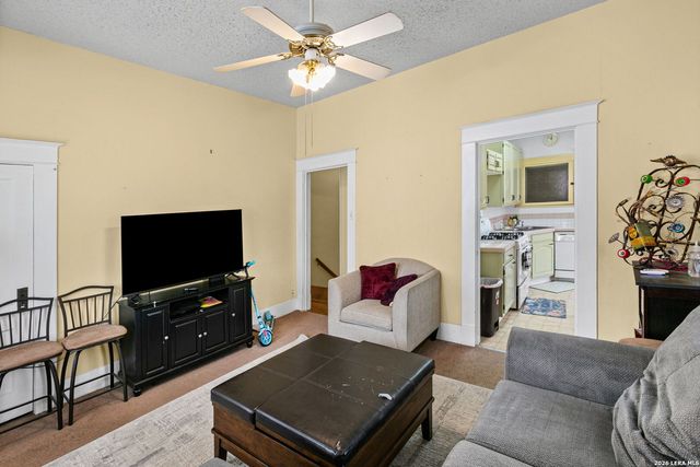 525 W MAGNOLIA AVE, San Antonio, TX 78212