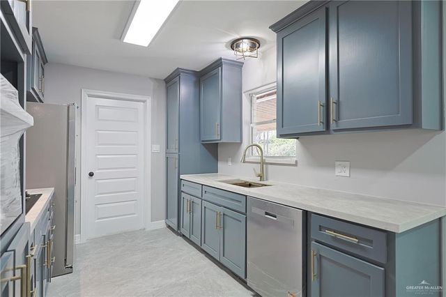 506 S Clifford Drive, Weslaco, TX 78596