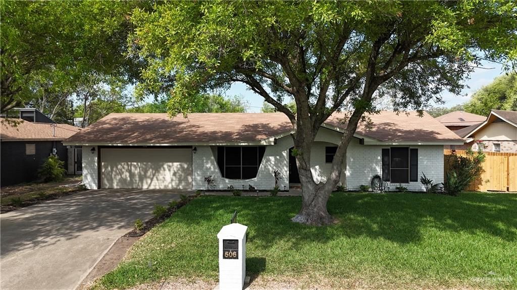 506 S Clifford Drive, Weslaco, TX 78596