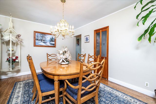 1065 Russell Street, Franklin Square, NY 11010