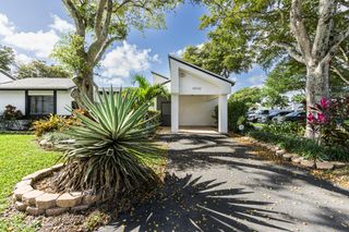 16036 Fairway Lane 27, Weston, FL 33326