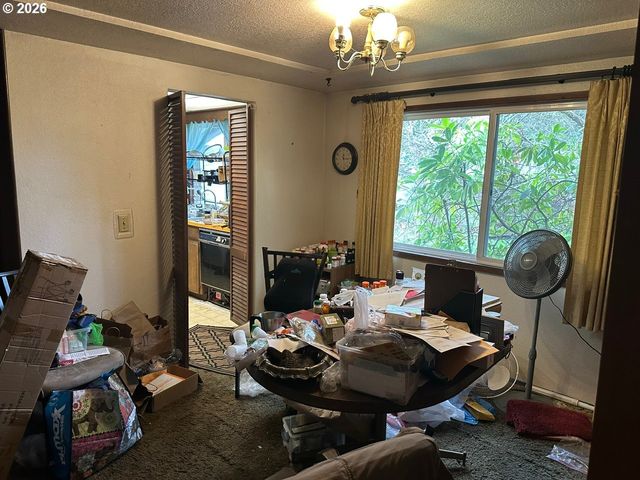 1885 Sw 216TH Ave, Beaverton, OR 97003