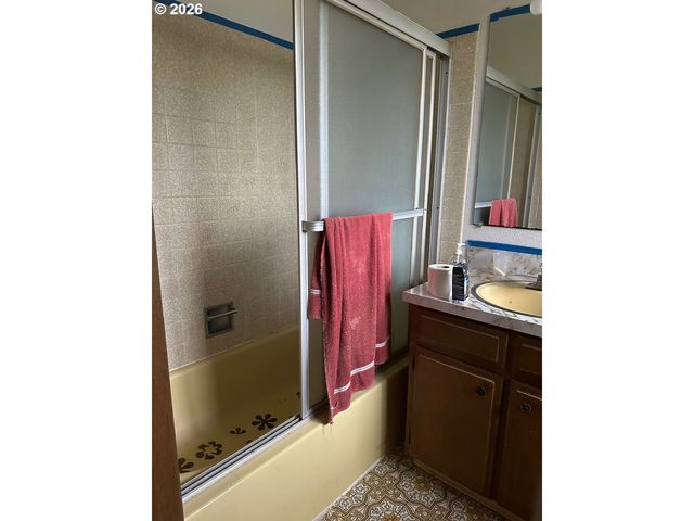 1885 Sw 216TH Ave, Beaverton, OR 97003