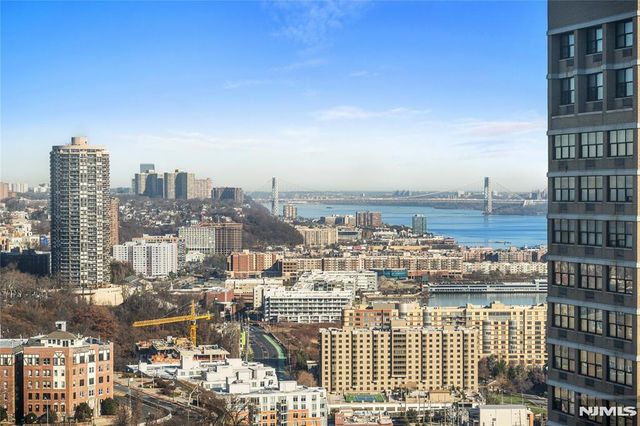 7000 Boulevard East 41L, Guttenberg, NJ 07093